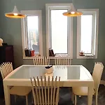 Apartamento Seasons 1, Golem Kompleksi Dielli *